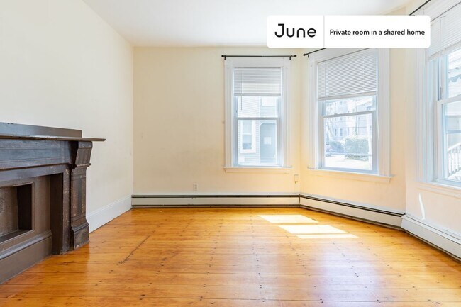 Foto del edificio - Room in Shared 4 bed/1.5 bath home