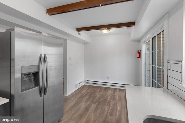 Foto del edificio - 14 Dover Ct