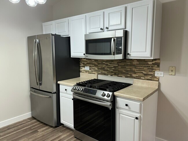 Foto del edificio - 992 Langtry Ct