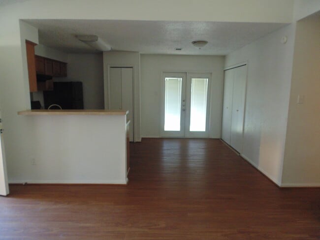 Building Photo - 3607 Major St