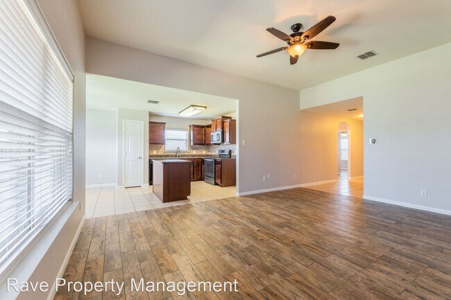 Foto del edificio - 3 br, 2 bath House - 100 J E Brown