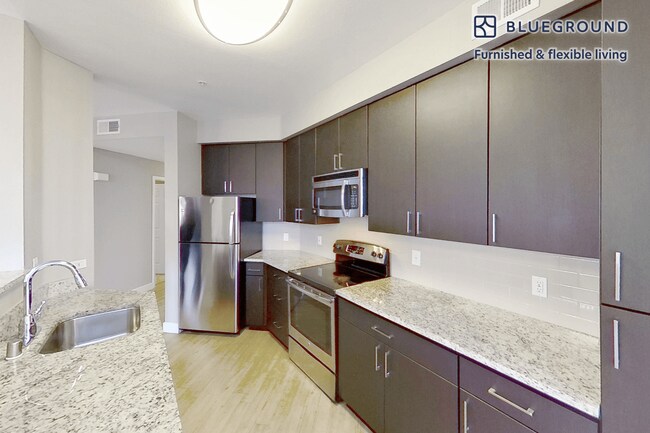 Foto del edificio - 1257 Lakeside Dr