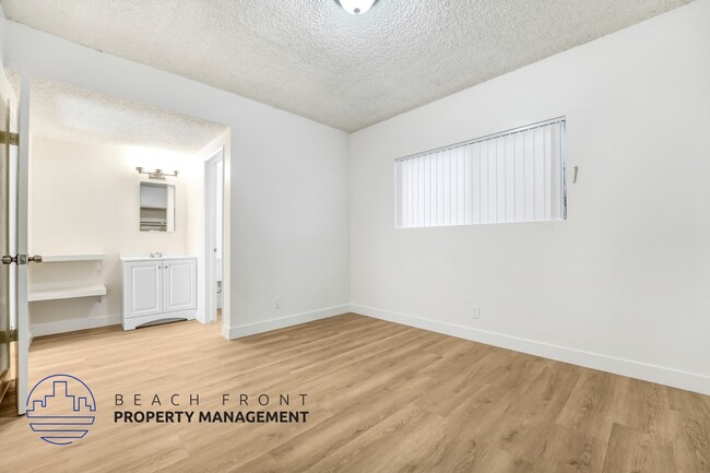 Building Photo - 6352 Cedar Street