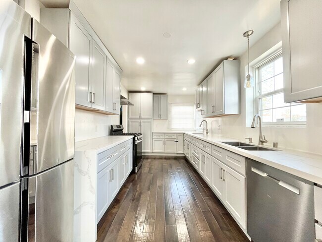 Foto del edificio - 8901 W 25th St, Los Angeles, CA 90034