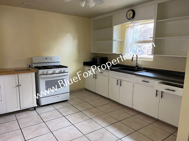 Foto del edificio - 5356 E 19th St