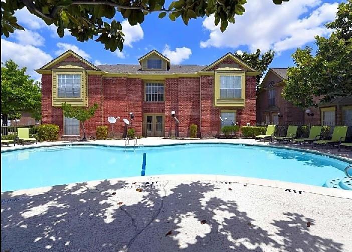 Primary Photo - 12400 Overbrook Ln