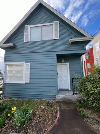 Building Photo - 815 N 42nd St