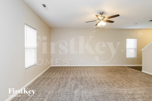 Foto del edificio - 6819 Ware Rd