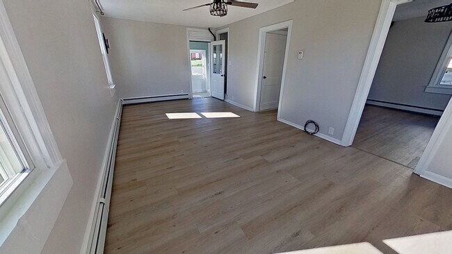 Foto del edificio - 2 Story Colonial