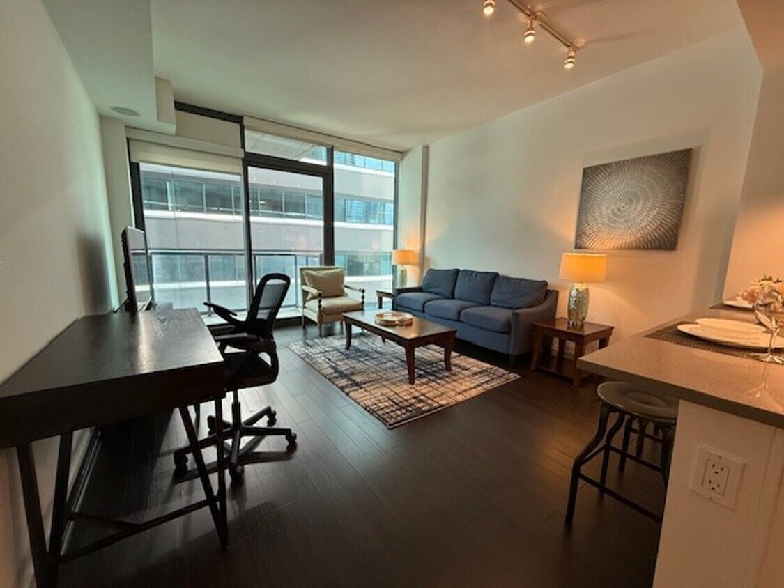 Foto principal - 3380 Peachtree Rd NE