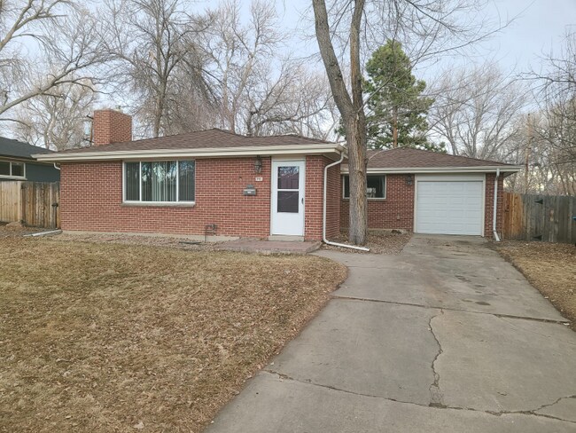 Building Photo - 6110 Everett St