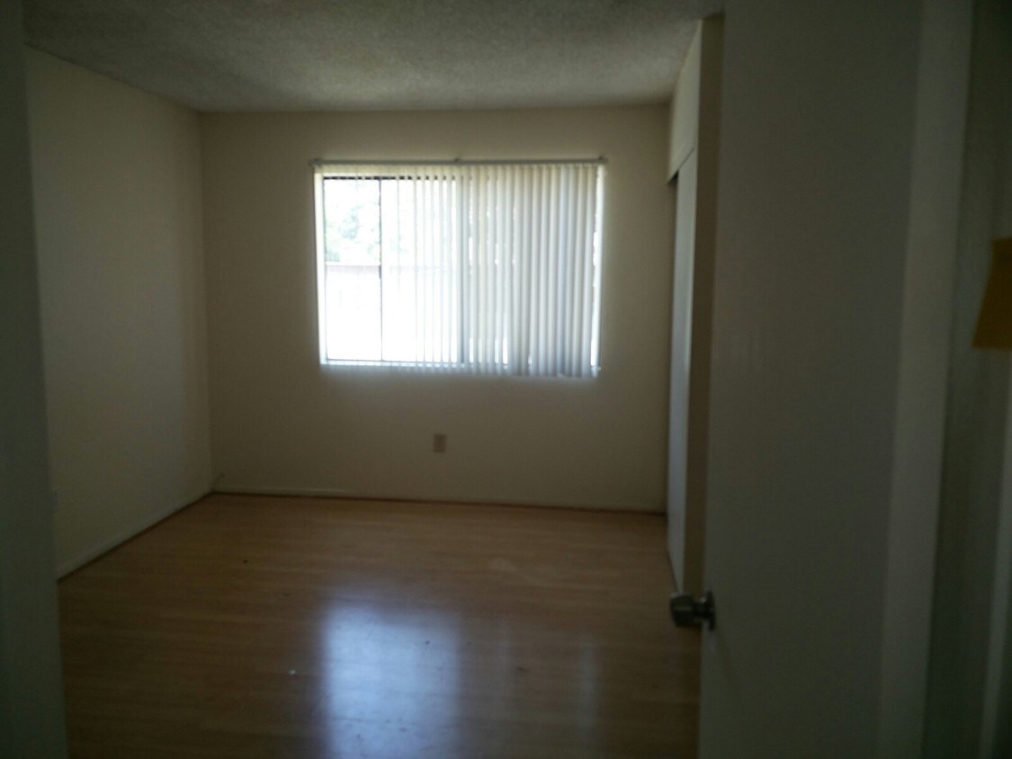 1047 Mt Olive Dr, Duarte, CA 91010 Condo for Rent in Duarte, CA