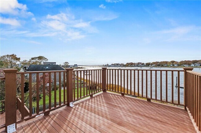 Foto del edificio - 1 Rodeo Dr