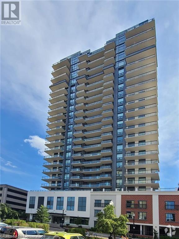 Building Photo - 155 Caroline St S