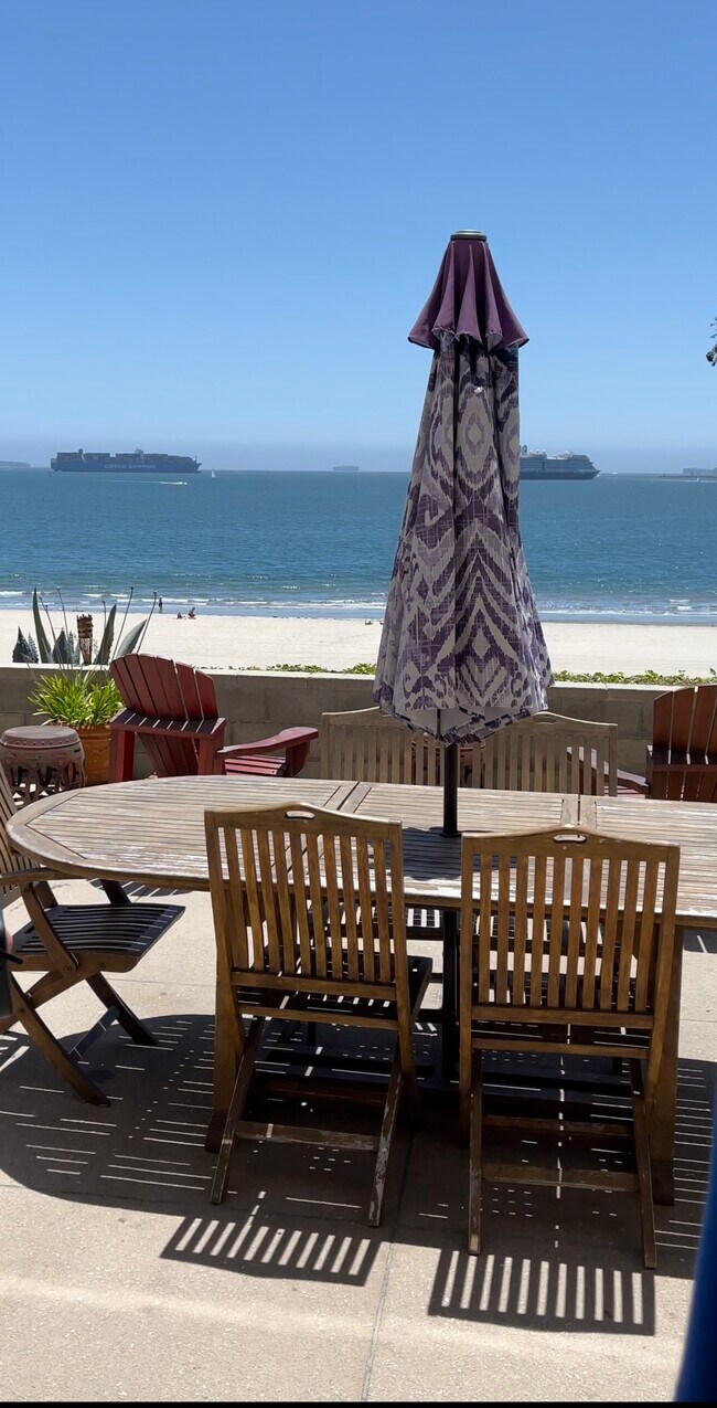 Foto del edificio - 1616 E Ocean Blvd