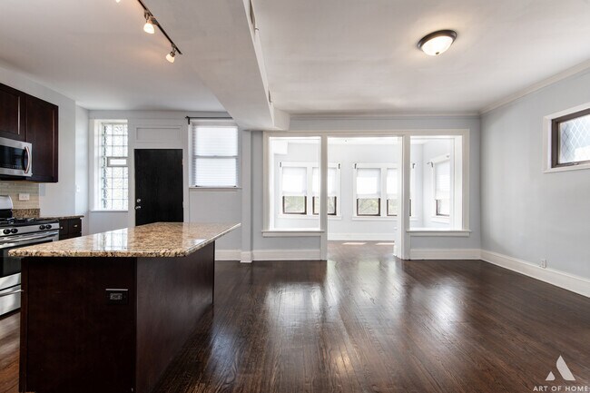 Foto del edificio - 6729 S Ridgeland Ave