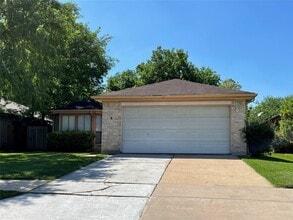 Building Photo - 7014 Caladero Dr