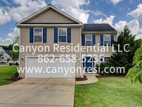 Building Photo - 3518 Panarama Dr