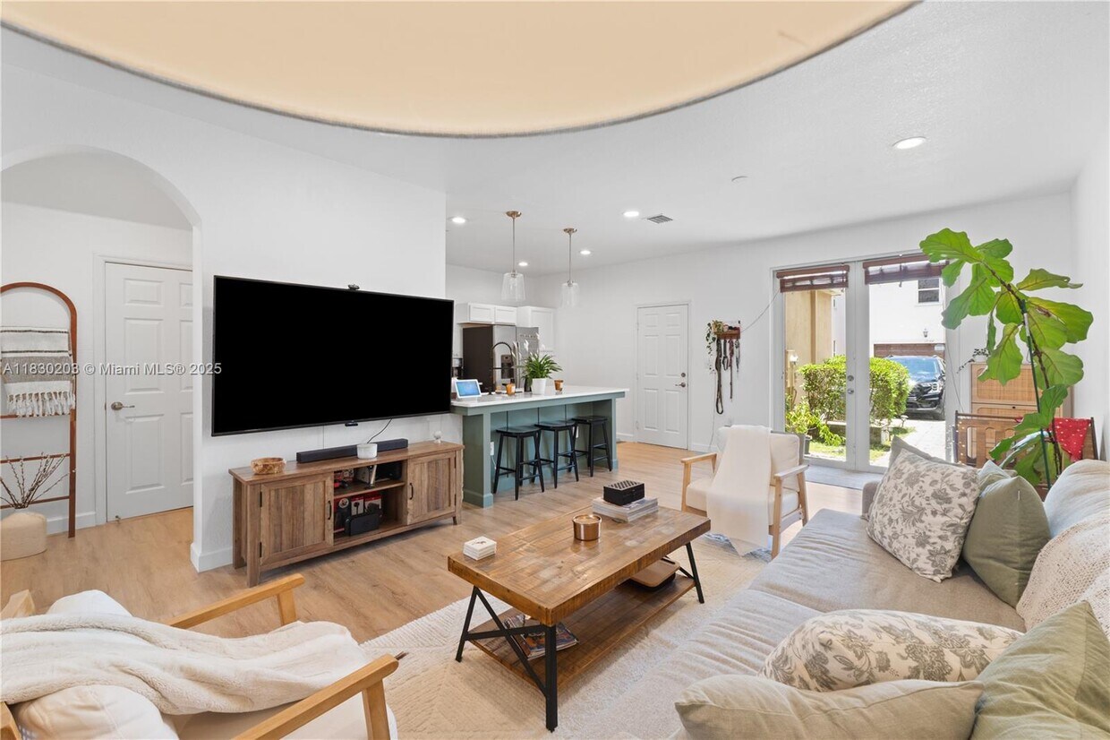 Foto principal - 17165 SW 94th St