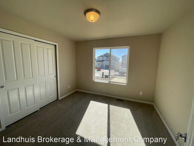 Building Photo - 5 br, 3 bath House - 13382 Savannah Falls Ct