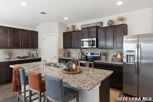 Foto del edificio - 421 Salt Fork