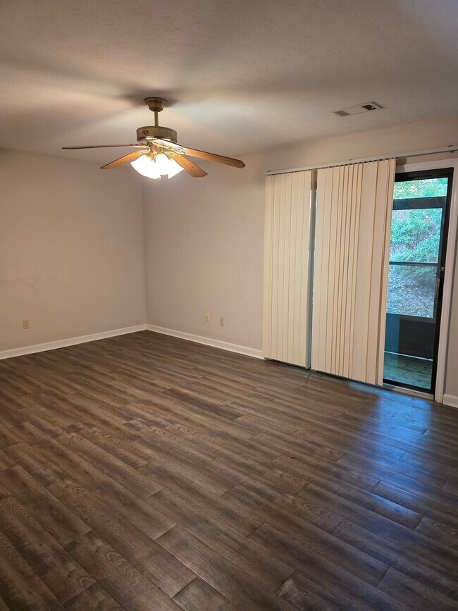 Foto del edificio - 4312 Old Macon Rd