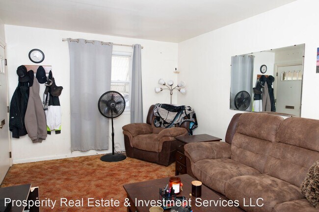 Building Photo - 2 br, 1 bath House - 4319 J St