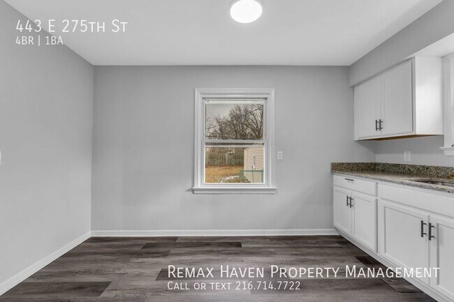 Foto del edificio - 443 E. 275, Euclid- Spacious 4 bedrooms 1 ...