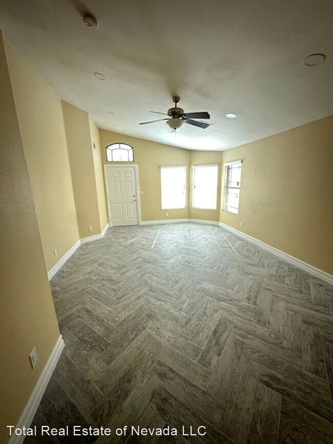 Foto del edificio - 3 br, 2 bath House - 852 Hollandsworth Ave