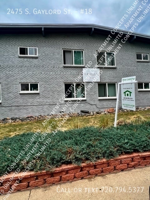 Photo - 2475 S Gaylord St Apartment