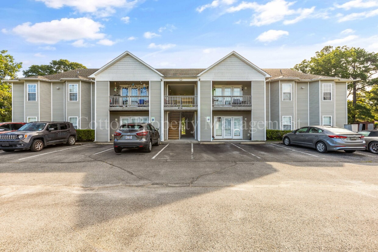 Primary Photo - 2BR/2BA near downtown Burgaw, includes wat...