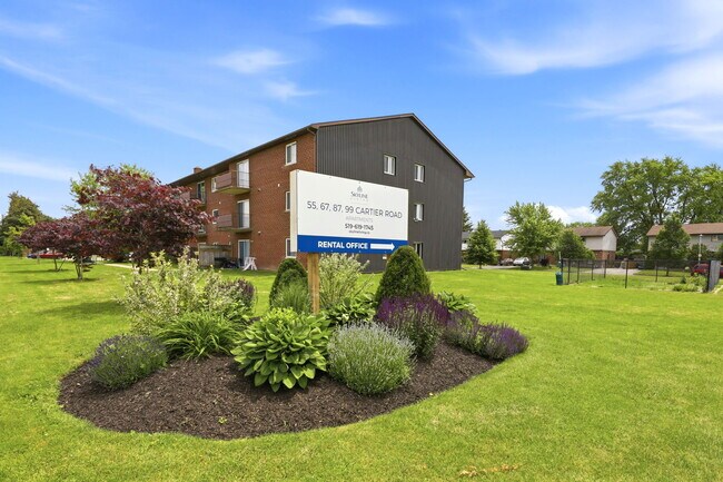 Photo du bâtiment - Cartier Road Apartments