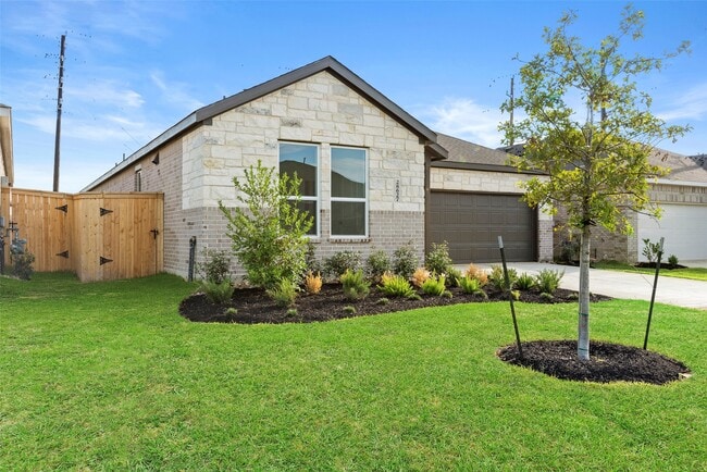 Building Photo - 28627 Bluebonnet Grotto Dr