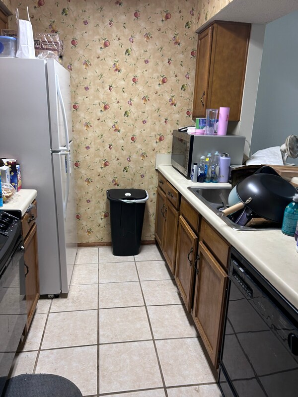 Foto del edificio - 636 Valley Crest Dr