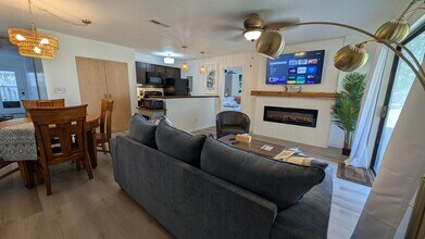 Building Photo - 4450 Little River Inn Ln