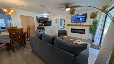 Building Photo - 4450 Little River Inn Ln