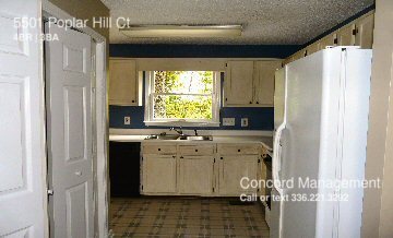 Building Photo - 5501 Poplar Hill Ct