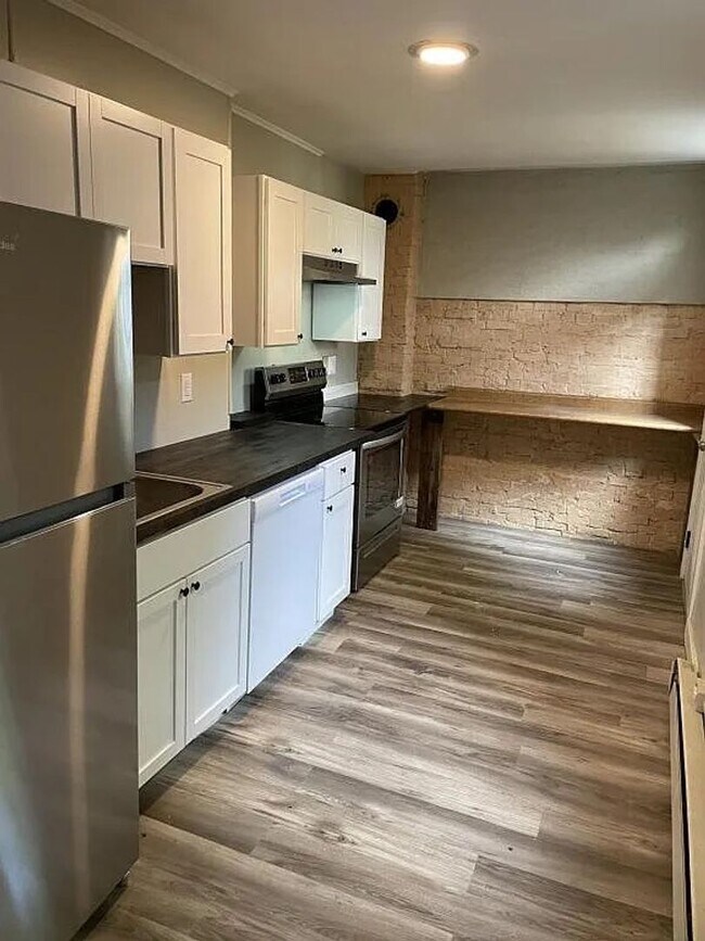 Foto del edificio - Dickinson Students - 3 Bedroom Available!