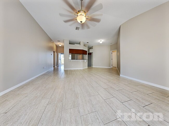 Foto del edificio - 4671 Sheringham Ct