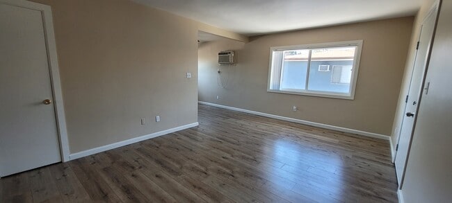 Building Photo - 13754 Sherman Way