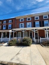 Building Photo - 30 E Miner St
