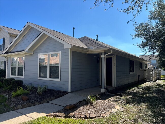 Foto del edificio - 11956 Chanteloup Dr