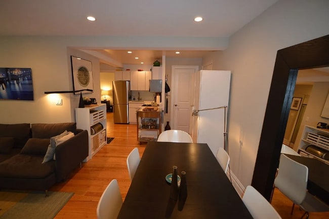 Foto del edificio - 69 Bennett Ave