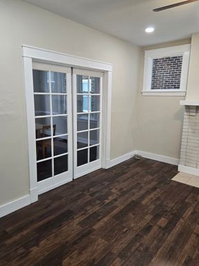 Building Photo - Newly renovated Beechview Home with Bonus Room walking distance to the T