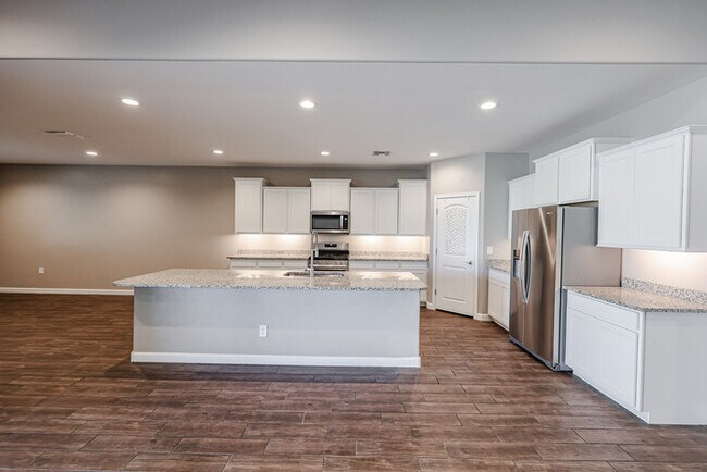 Foto del edificio - 30726 Monterey Cir