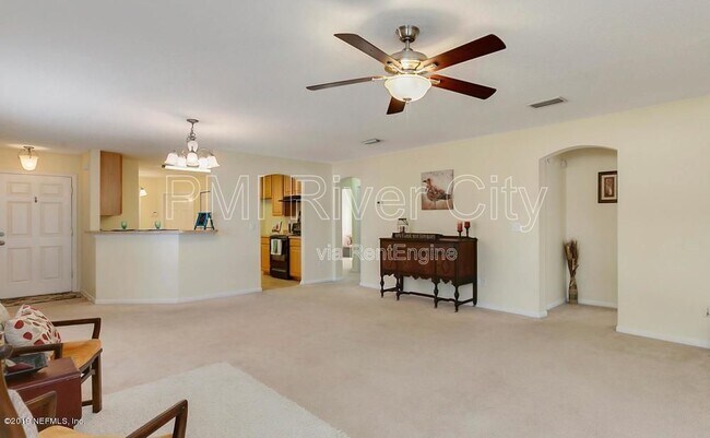 Foto del edificio - 3800 Pebble Brooke Circle South