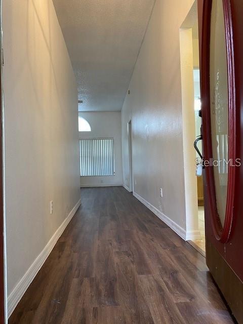 Foto del edificio - 10200 Willowemac Ct