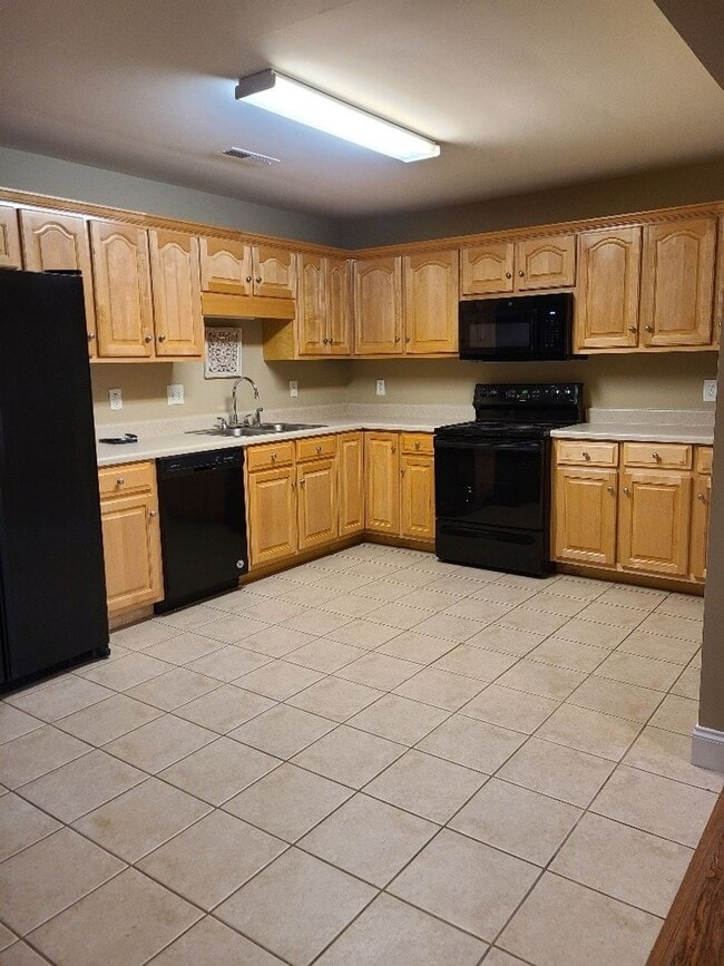 Foto del edificio - 8 Westwillow Dr NW