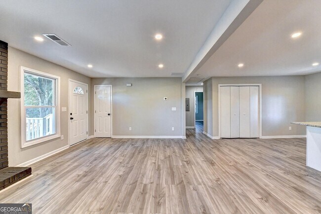 Building Photo - 53 McGiboney Rd