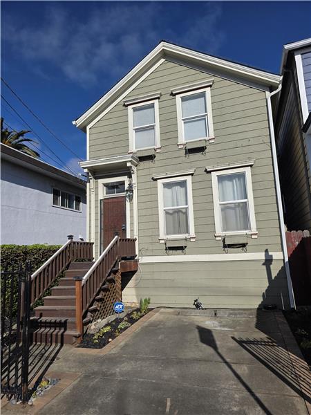Photo - 828 Wood St (Oakland, CA)